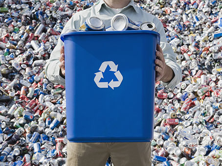 在平凡的回收行業里 做出不凡的環保事業